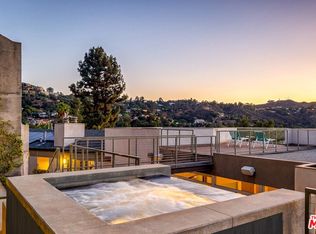 3274 N Knoll Dr, Los Angeles, CA 90068