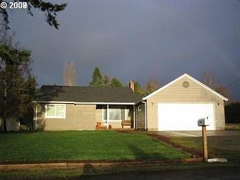 2nd image of 15650 SE Worthington Ln