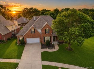 113 S Aster Ave, Broken Arrow, OK 74012