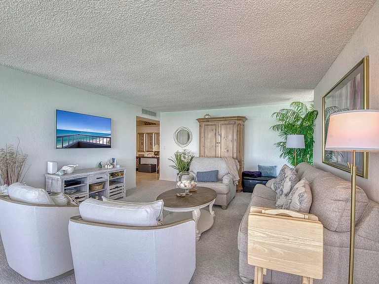 5540 N Ocean Dr #7A — Photo 14