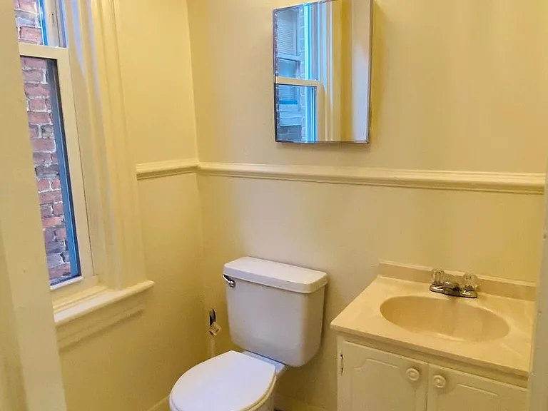 2525 Park Avenue — Photo 18