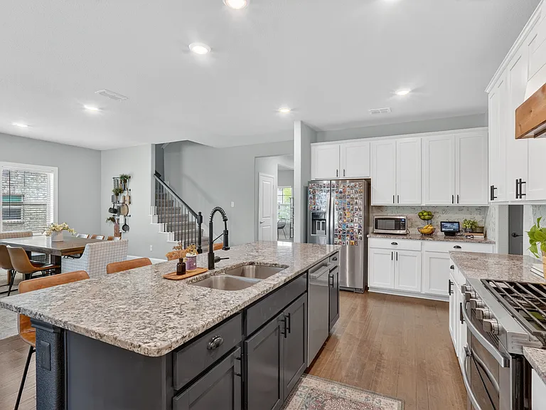 480 Pebble Brook Ln — Photo 15