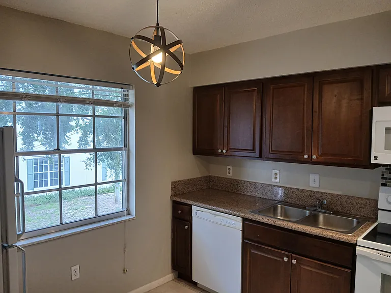 2207 S Carolina Ave #2 — Photo 16