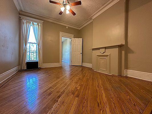 3rd image of 489 Putnam Ave #3B
