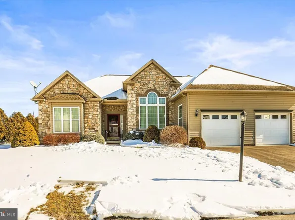 153 Laura Ln, Gettysburg, PA 17325