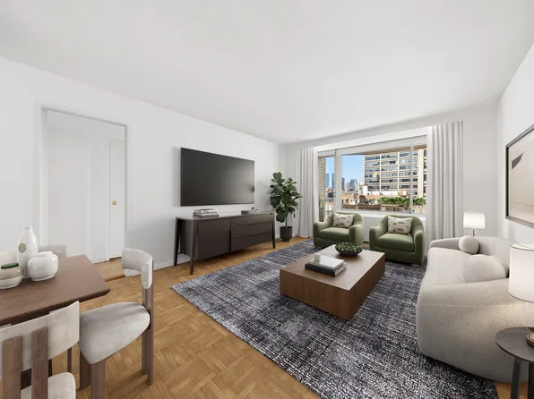 1160 3rd Avenue image 1 of 8