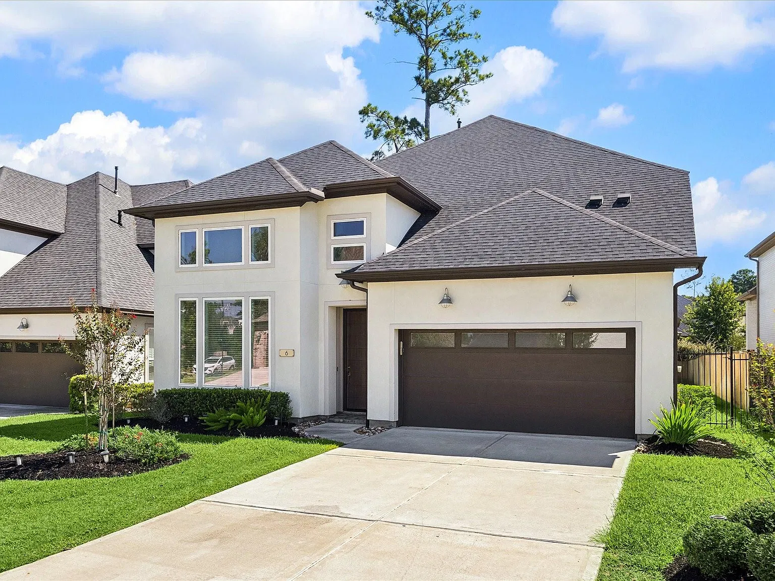 4 bed, 4.0 bath, 3412 sqft, $4,999 — Photo 3