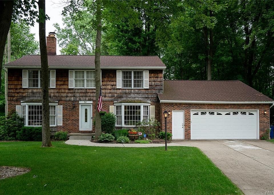 1st image of 51 Lancelot Ct