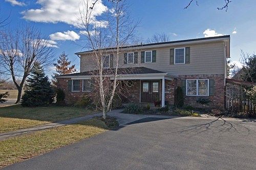 4th image of 187 Driftwood Dr