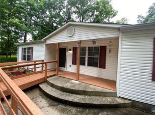 8168 Center Lake Rd, Nineveh, IN 46164