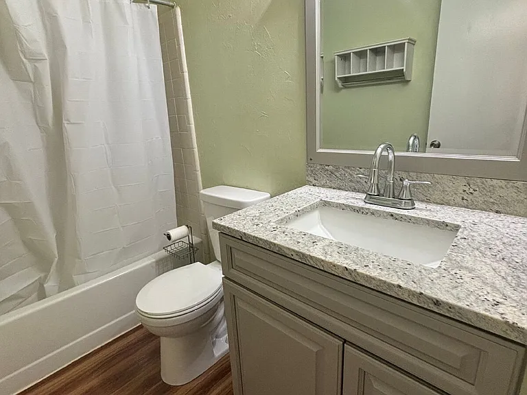 1816 Jackson Bluff Rd #C — Photo 8