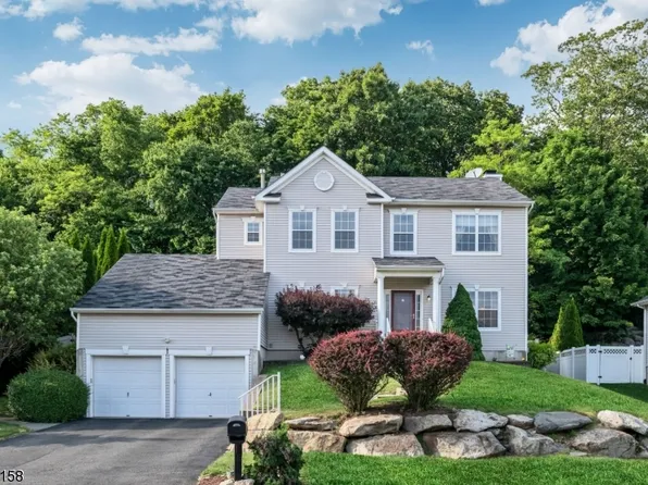 161 TANGLEWOOD PASS, Jefferson Twp., NJ 07849