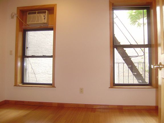 5th image of 1667 Lexington Ave #3FF