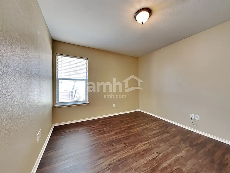 6732 Chalk River Dr — Photo 15