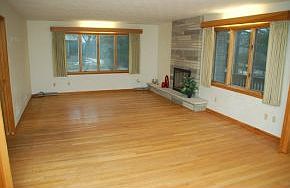4th image of 601 E Audubon Dr