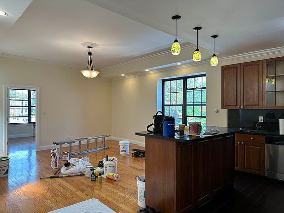 2nd image of 9001 Fort Hamilton Pkwy Floor 2