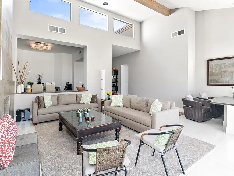 54877 Inverness Way — Photo 17