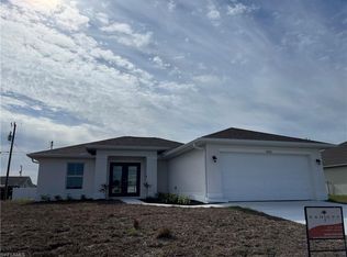 2821 NW 6th Pl, Cape Coral, FL 33993