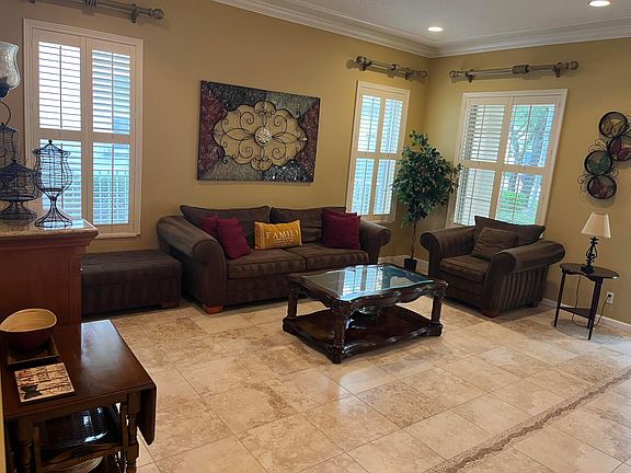 3rd image of 9386 Madewood Court