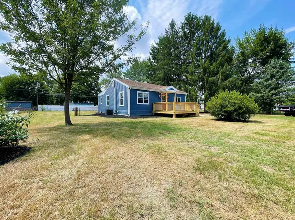 503 5th St, Grottoes, VA 24441