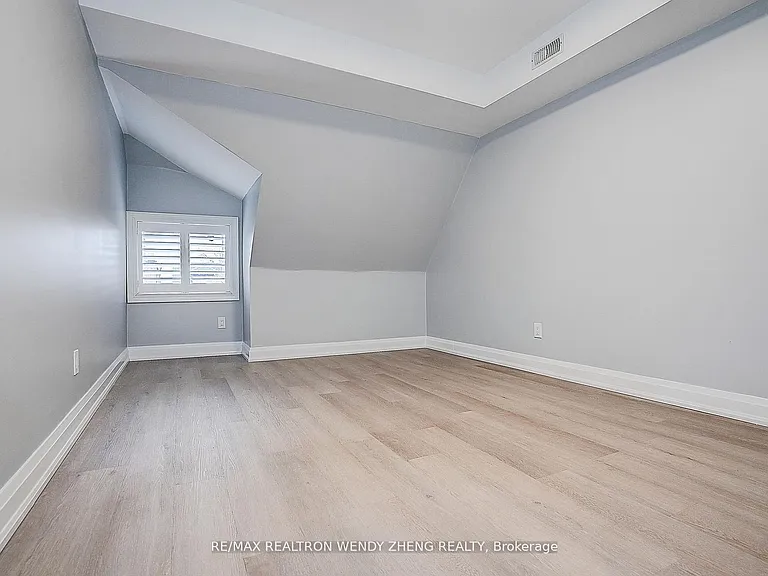 175 Grace St #1-3 — Photo 40