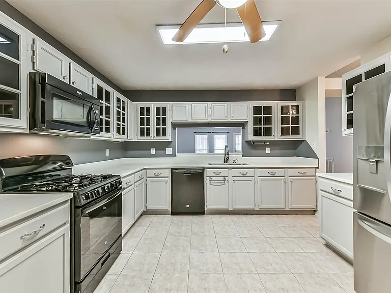 3327 S Country Meadows Ln — Photo 8
