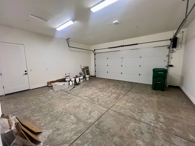 485 Windsong Dr — Photo 39
