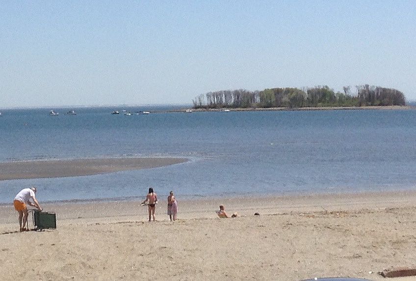 BEACH AT YOUR FRONT DOOR