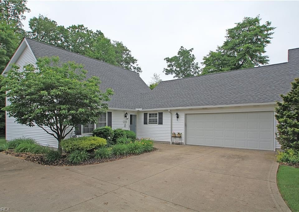 1st image of 3924 Hilltop Dr