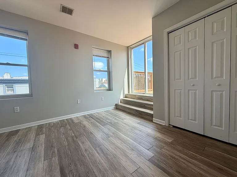 2725 E Lehigh Ave #3 — Photo 13