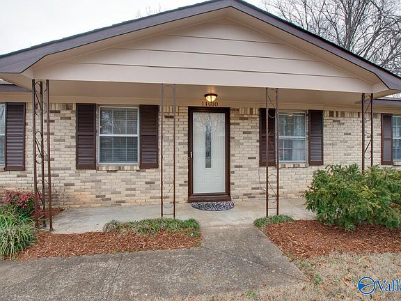 2nd image of 14010 Creely Dr SW