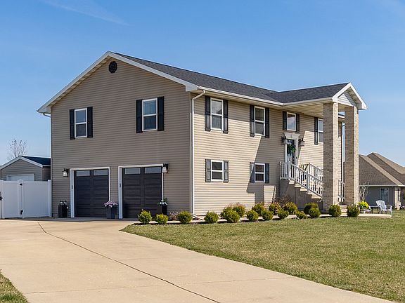 2nd image of 148 Claret Knoll Ave