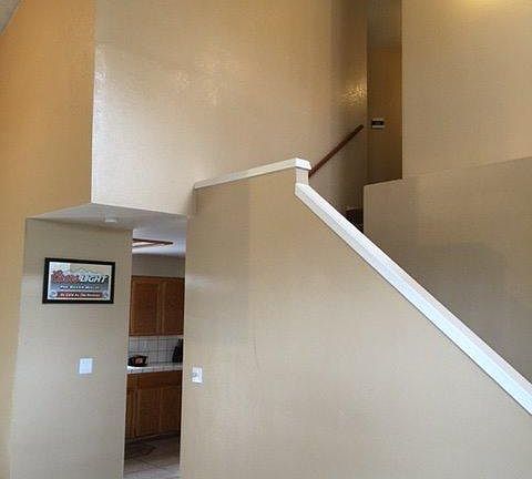 3rd image of 1817 E Houston Ave