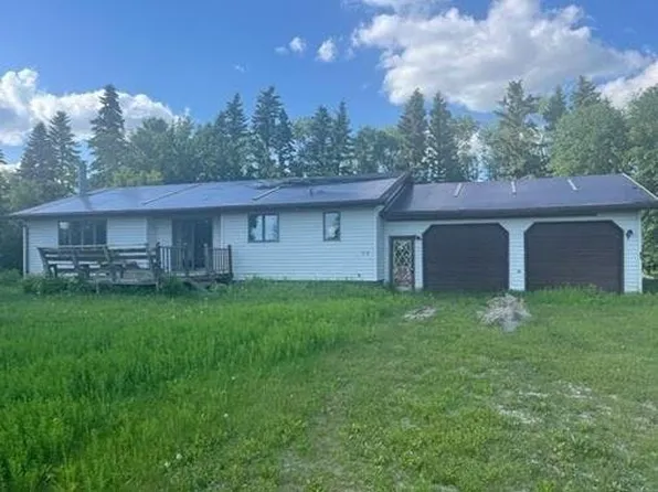 709 9th Ave E, Langdon, ND 58249