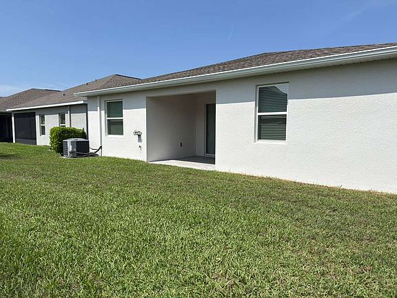 5th image of 5321 Amersham Ln