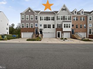 23776 Myrtle Glen Way, California, MD 20619