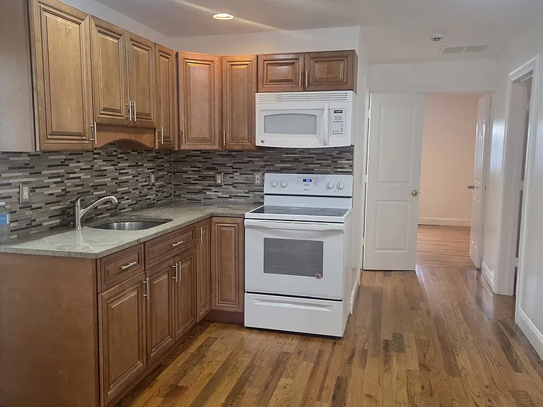 1248 Pembroke St #1 — Photo 1