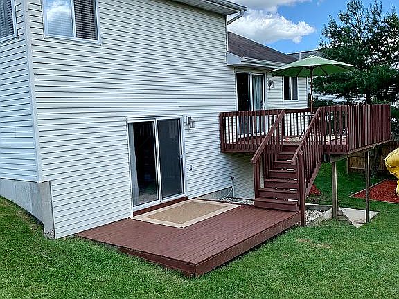 2nd image of 931 Bryanwood Ct