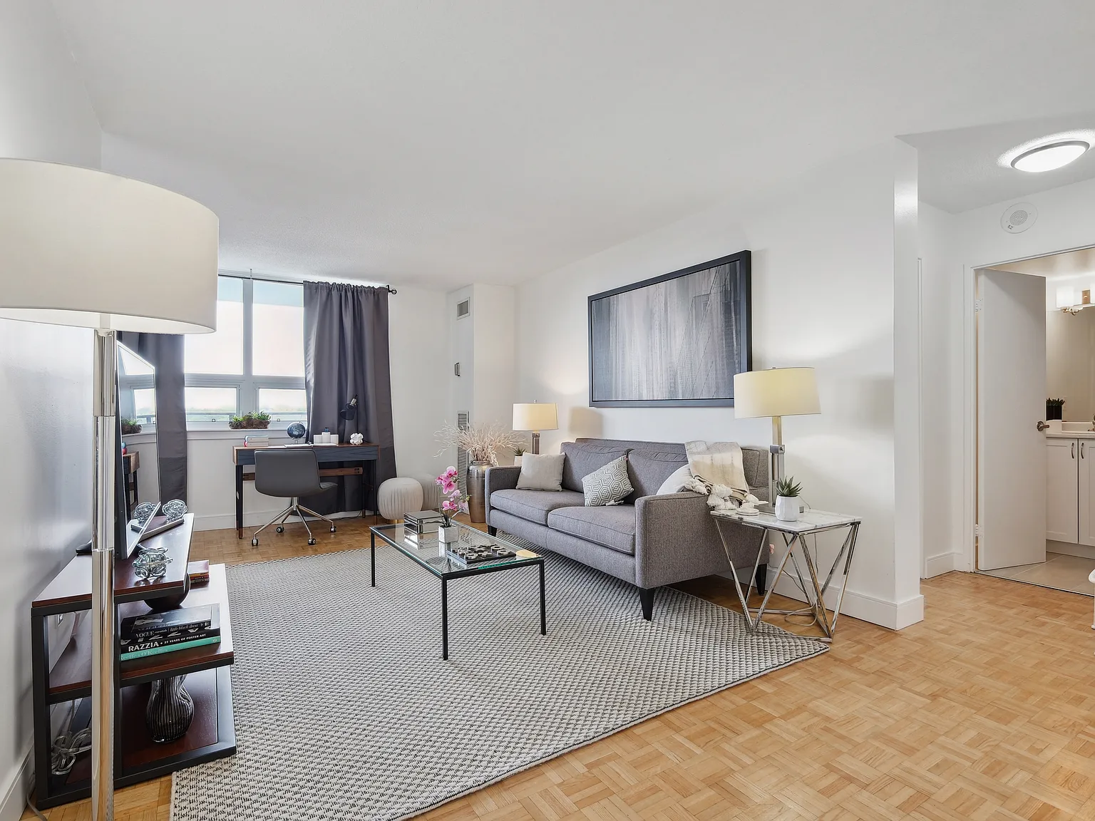 The Residence at Weston — Photo 3