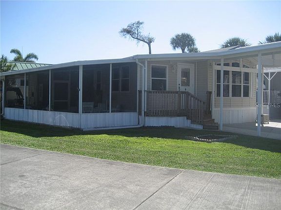5th image of 6402 SE 52nd Ln