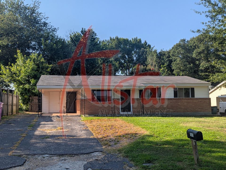 1st image of 1915 Southaven Cir N