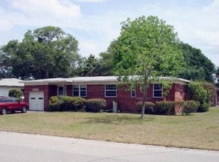 6404 Terry Parker Dr N, Jacksonville, FL 32211