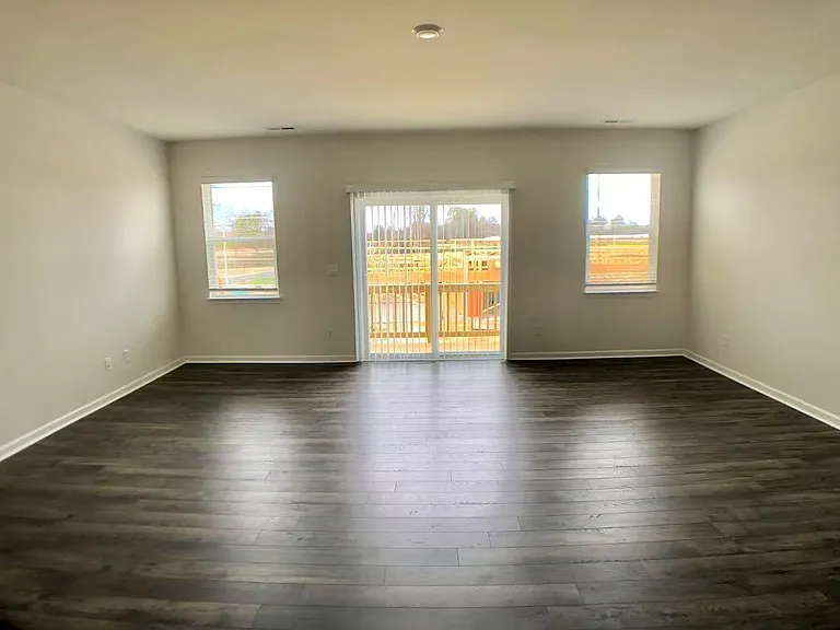 720 Dorset Stream Dr — Photo 10