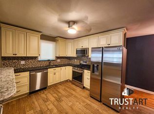 6931 Oakley St, Philadelphia, PA 19111