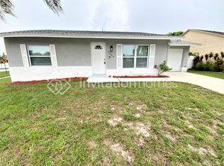 5634 Ithaca Cir E, Lake Worth, FL 33463