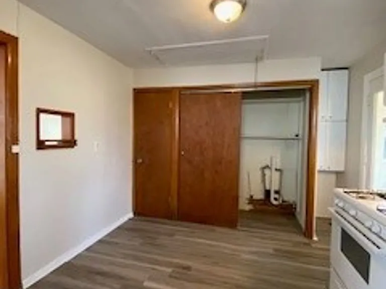 55363 Lexington Ave — Photo 7