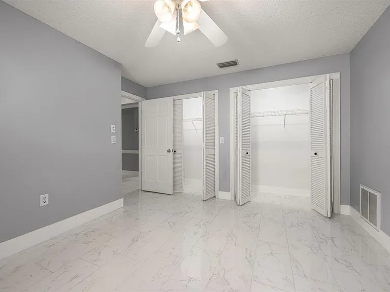 13903 Oberlin Manor Way — Photo 20