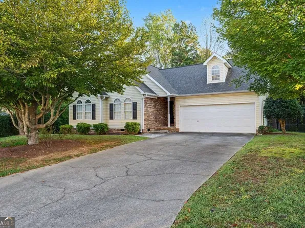 3008 Highgate Ct, Dalton, GA 30721