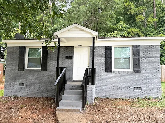 1709 Maribel Ave — Photo 2