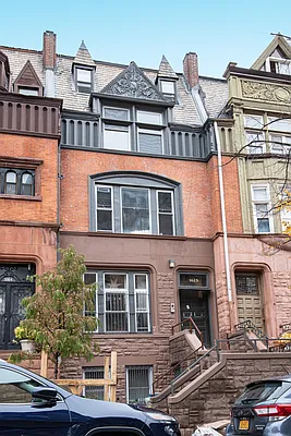 Rented by EXR | media 5